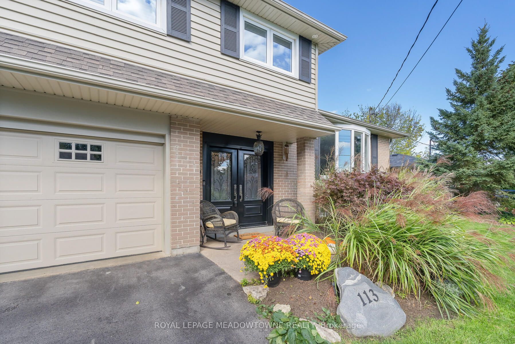 113 Irwin Cres