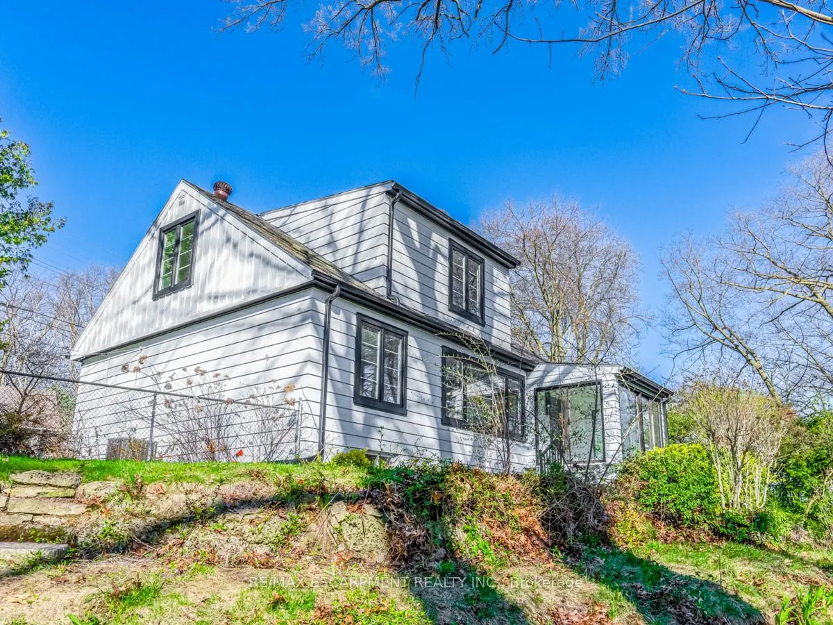 804 Shadeland Ave