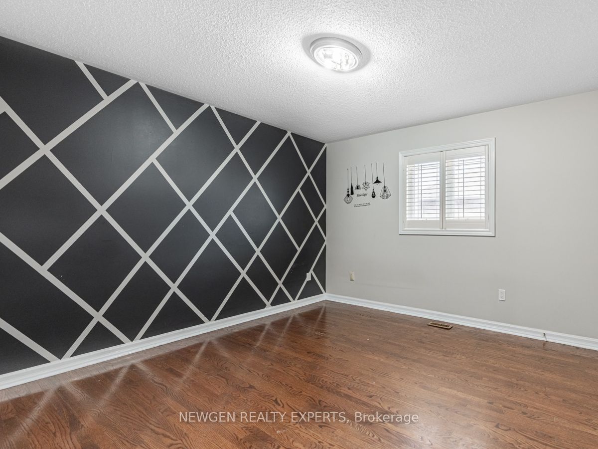 109 Mountainash Rd