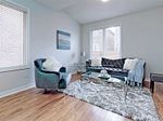 60 Swales Cres
