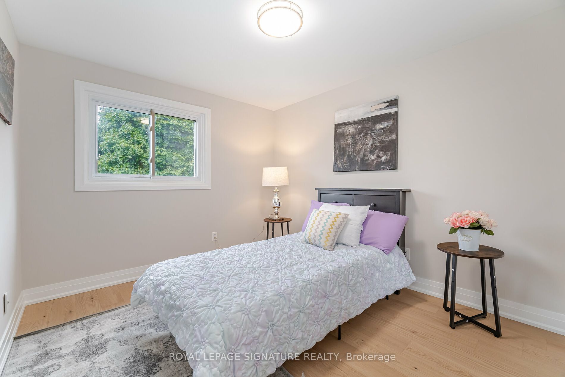 3381 Tallmast Cres