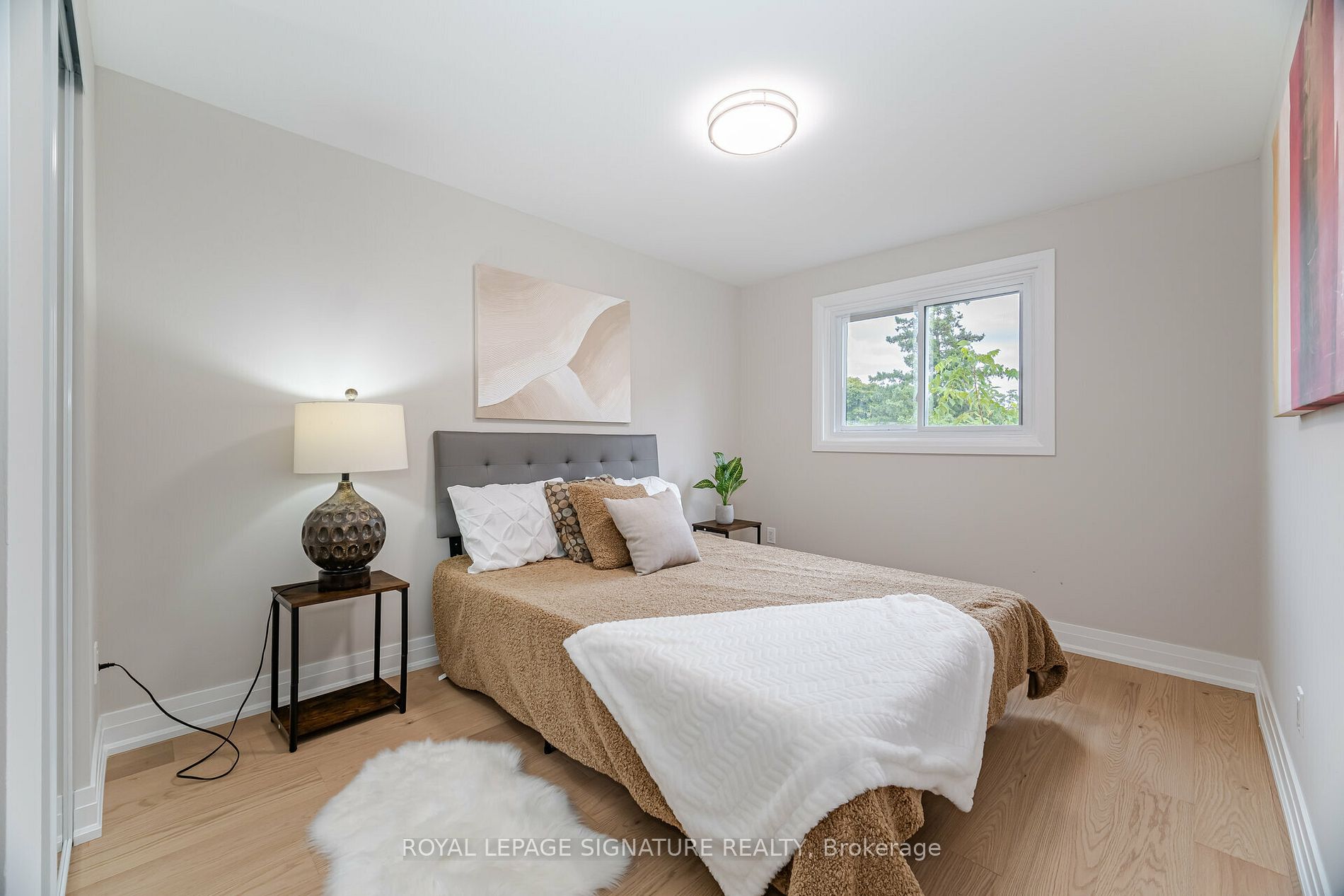 3381 Tallmast Cres