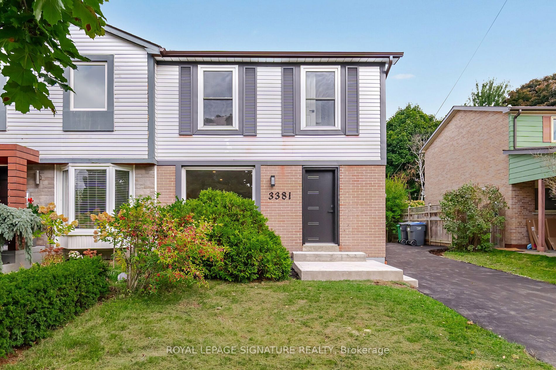 3381 Tallmast Cres