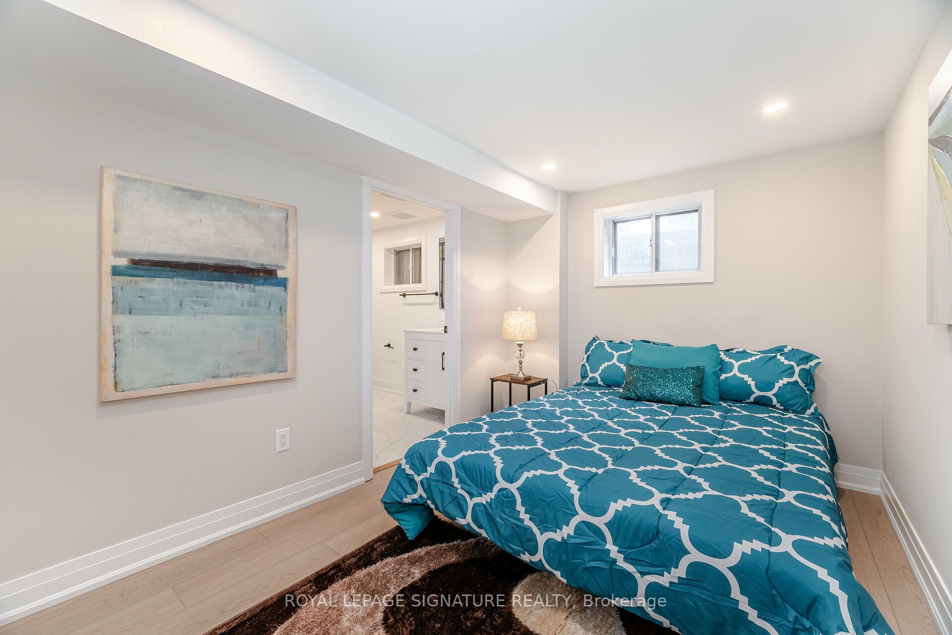 3381 Tallmast Cres