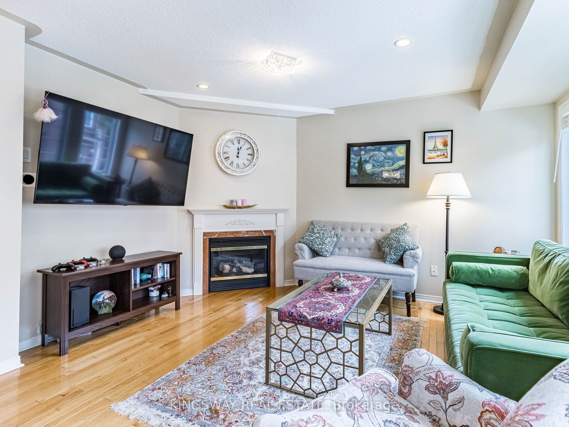 619 Evans Ave, #20