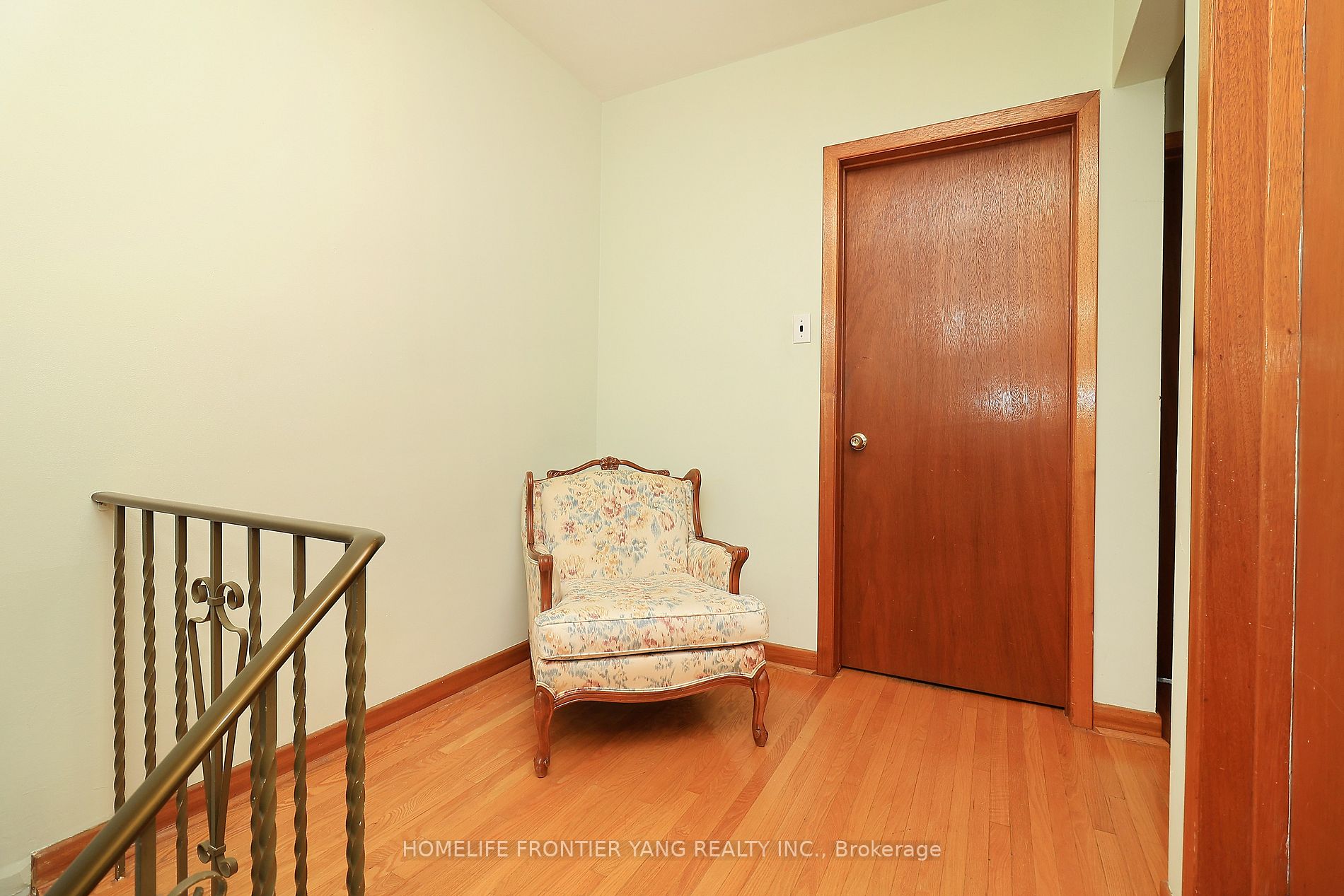 49 Graystone Gdns