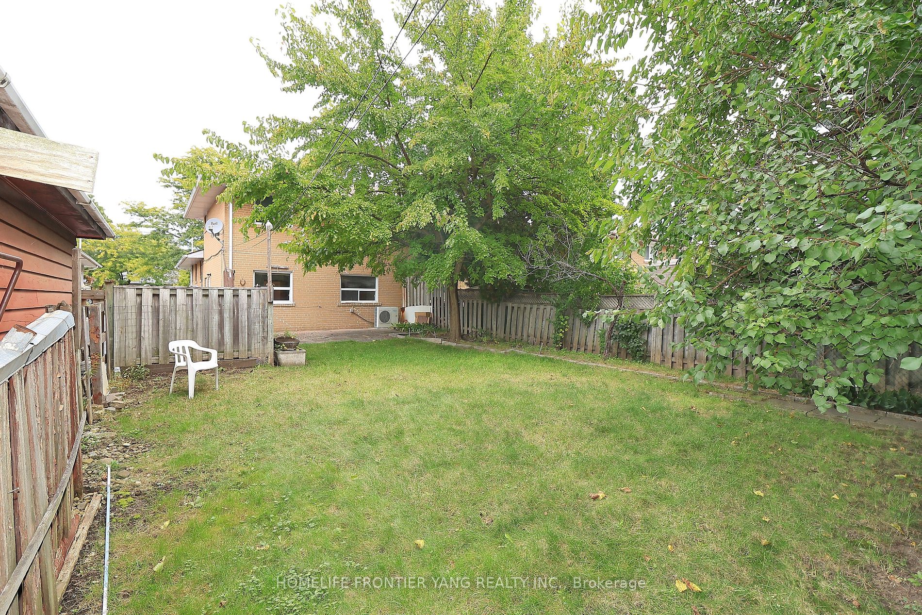 49 Graystone Gdns