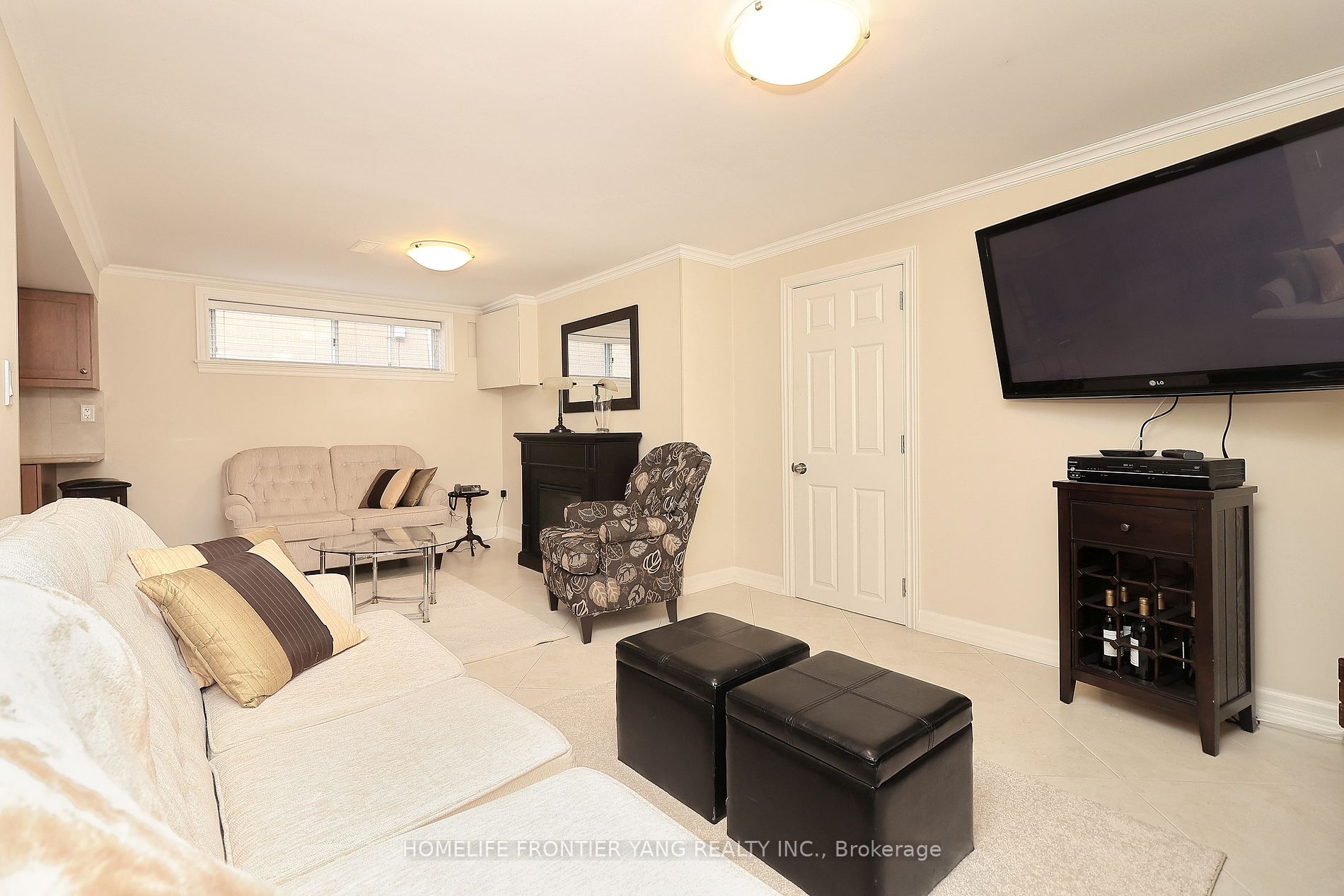 49 Graystone Gdns