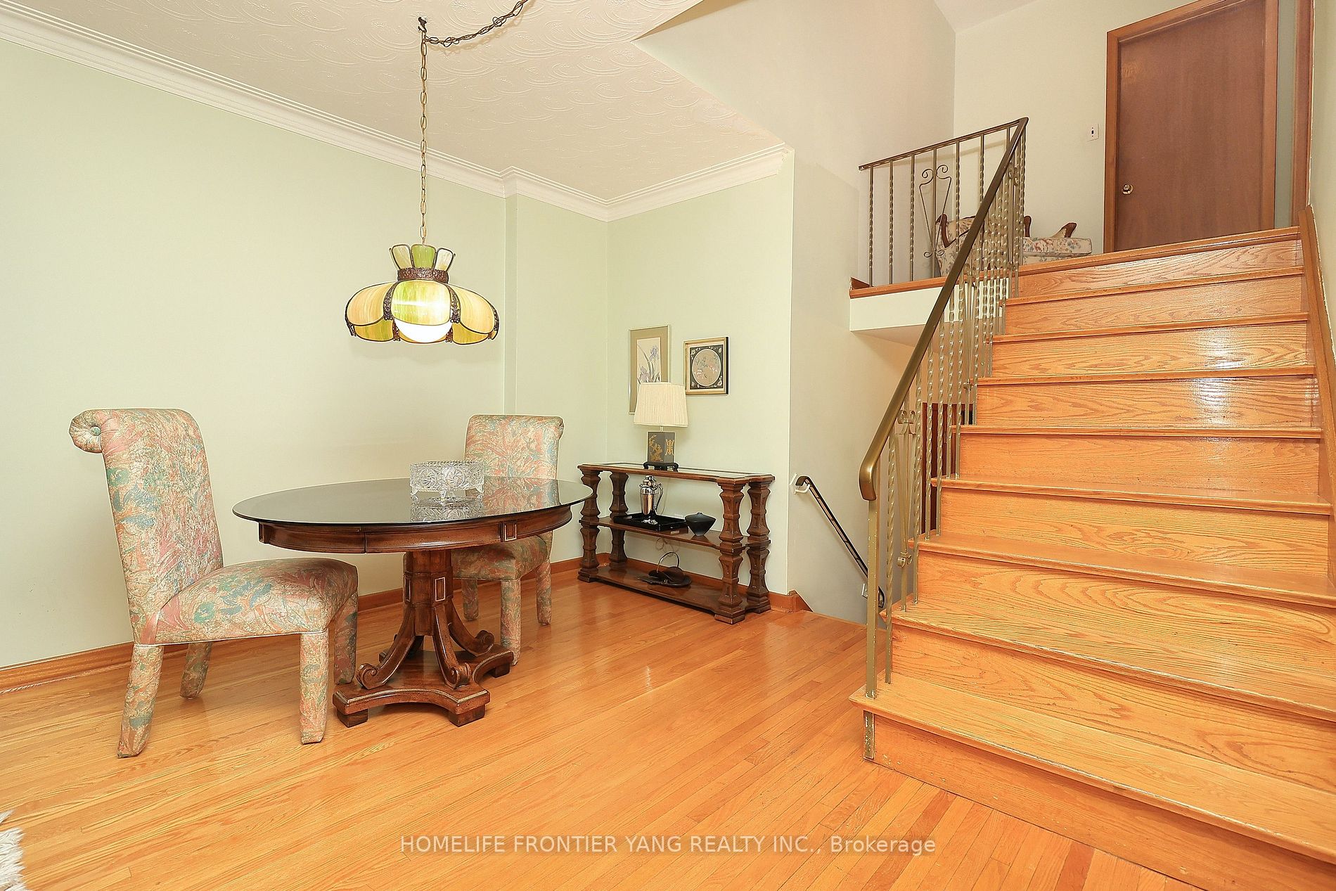 49 Graystone Gdns