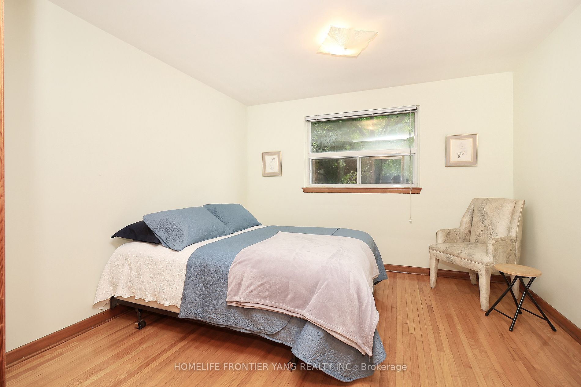 49 Graystone Gdns