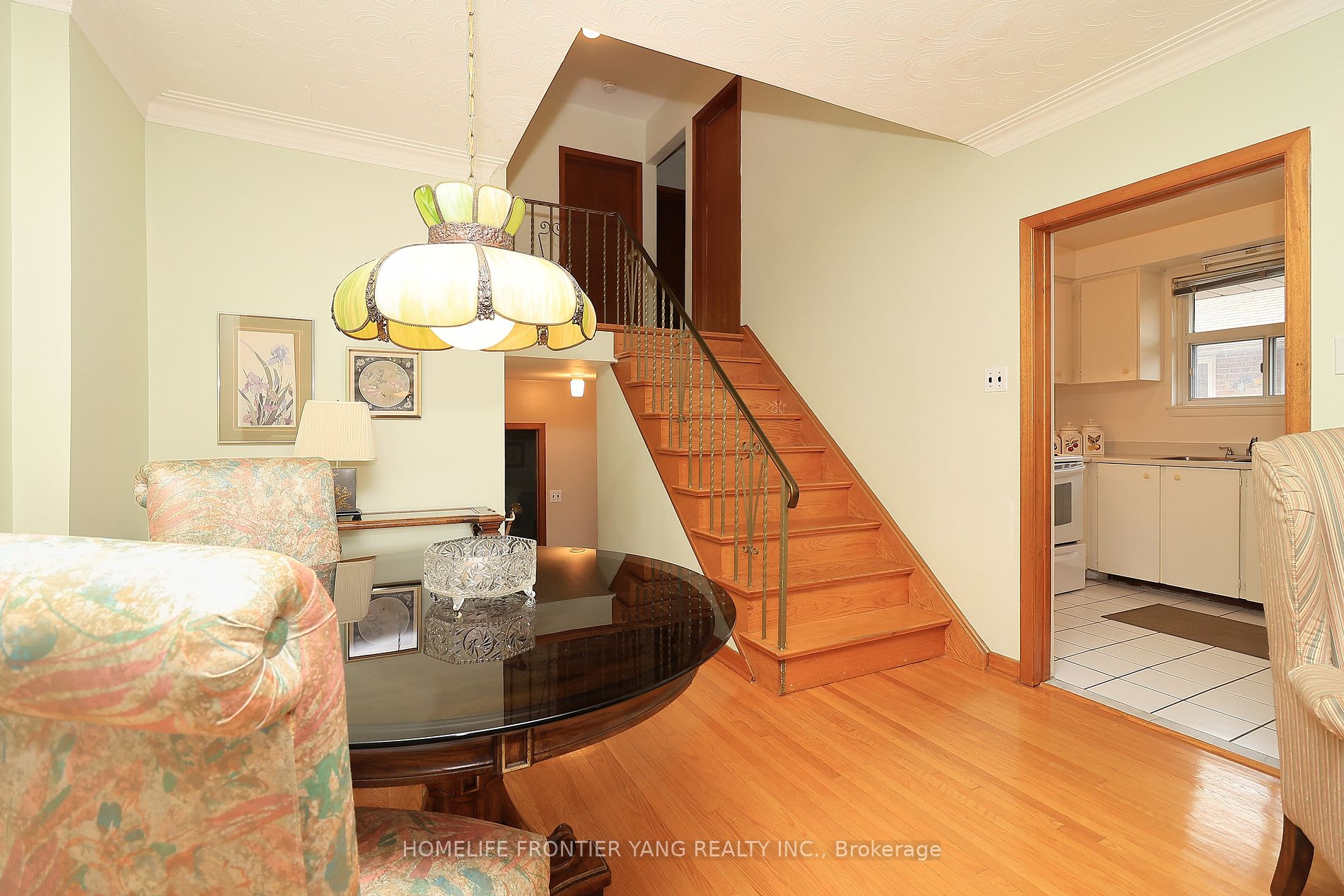 49 Graystone Gdns