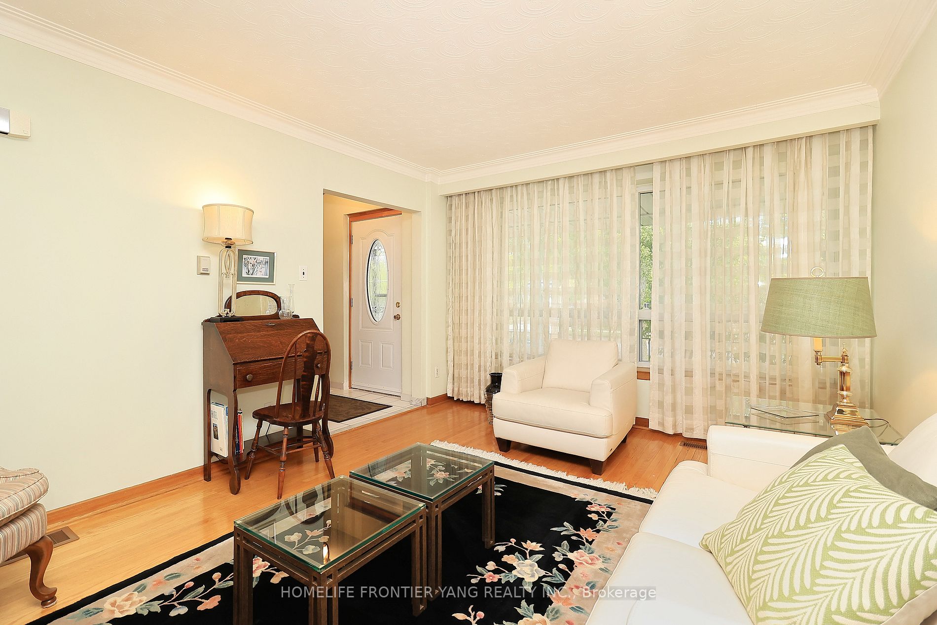 49 Graystone Gdns