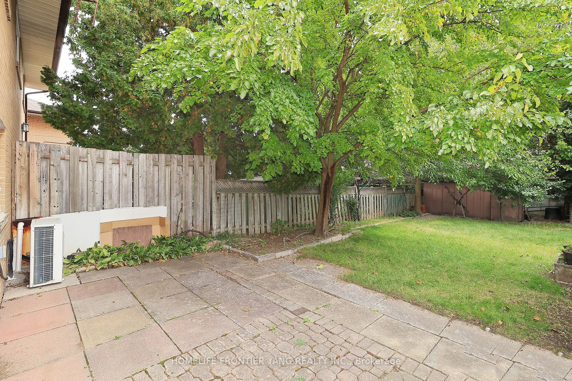 49 Graystone Gdns