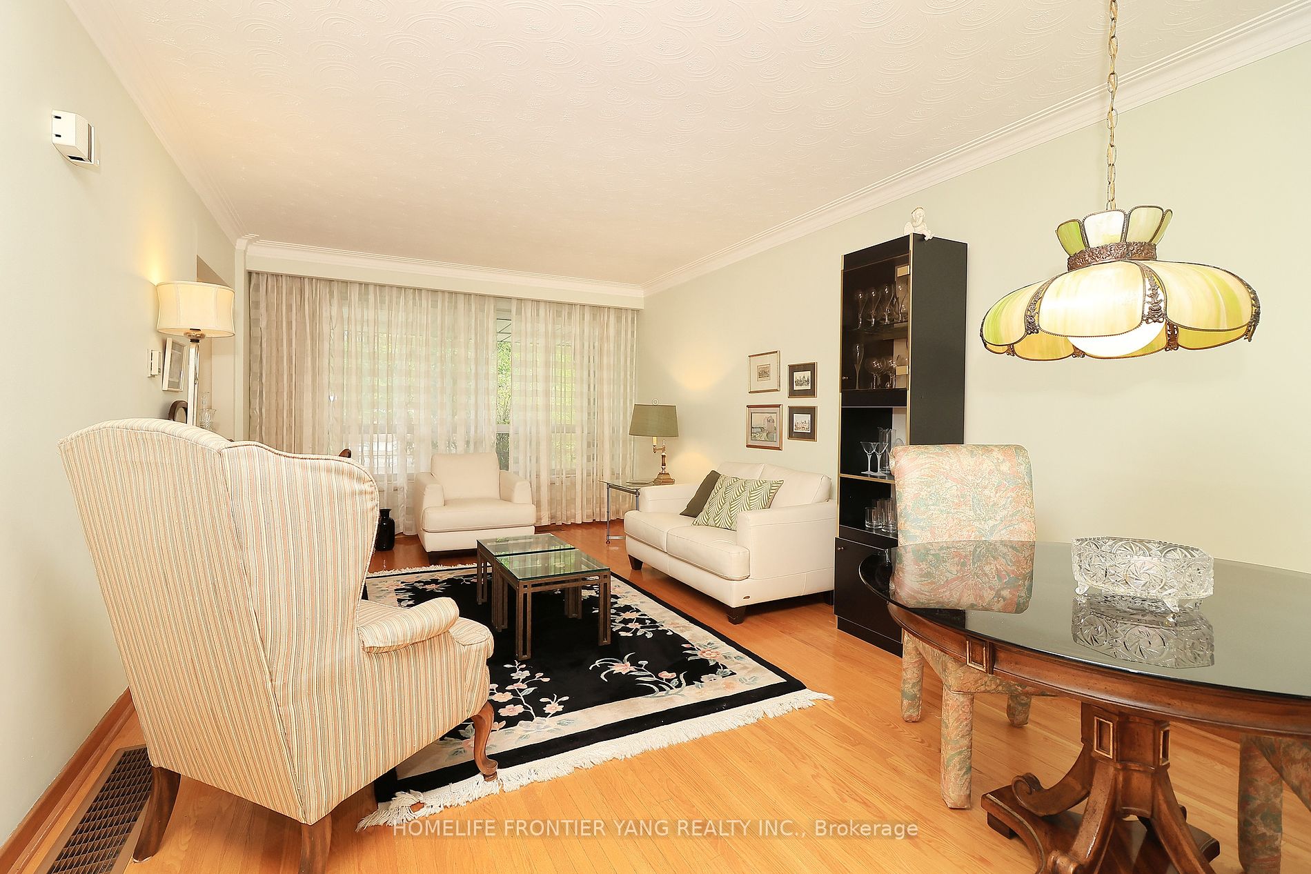 49 Graystone Gdns