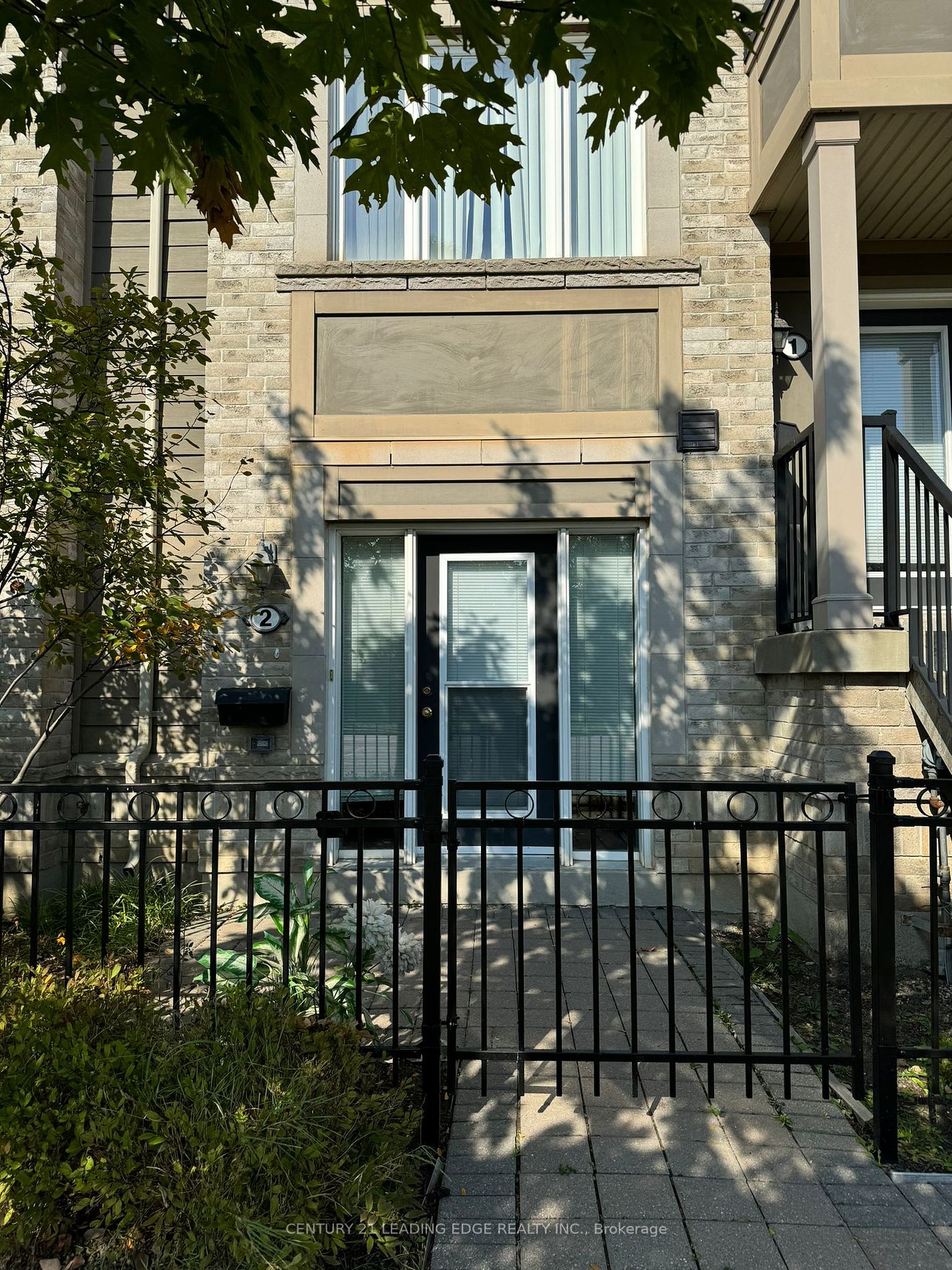 2915 Hazelton Pl, #2