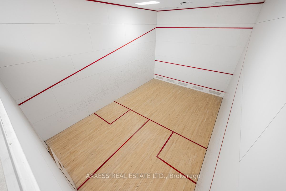 330 Rathburn Rd W, #1105