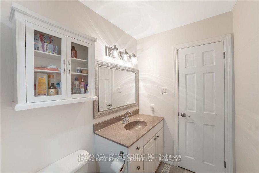 1020 Central Park Dr, #33