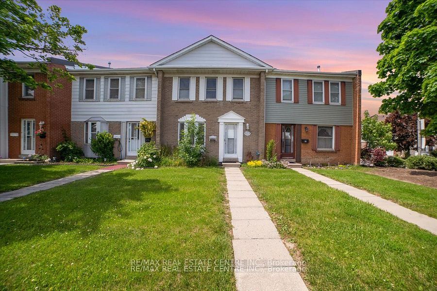 1020 Central Park Dr, #33