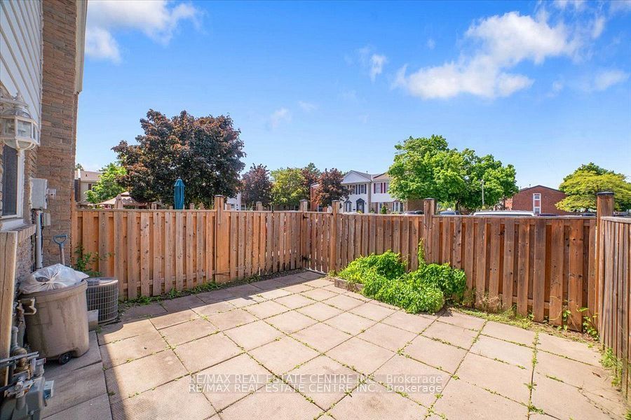 1020 Central Park Dr, #33