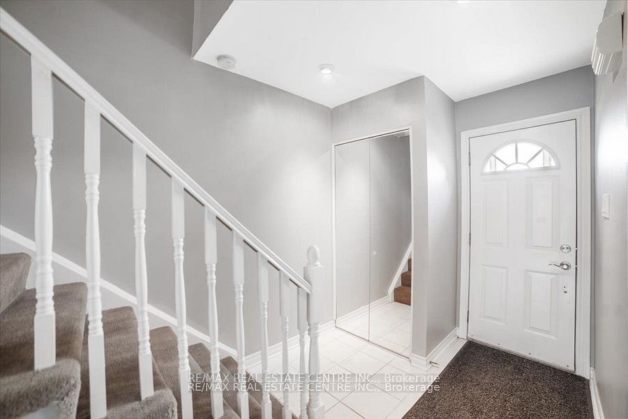 1020 Central Park Dr, #33