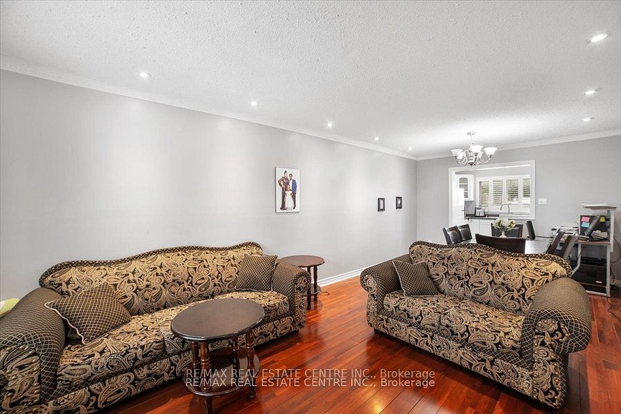 1020 Central Park Dr, #33