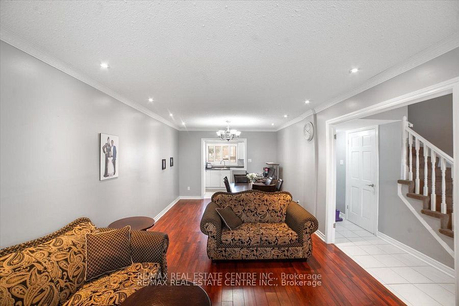 1020 Central Park Dr, #33