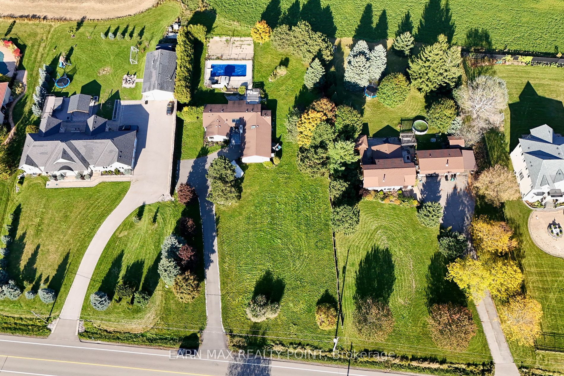 14399 Kennedy Rd