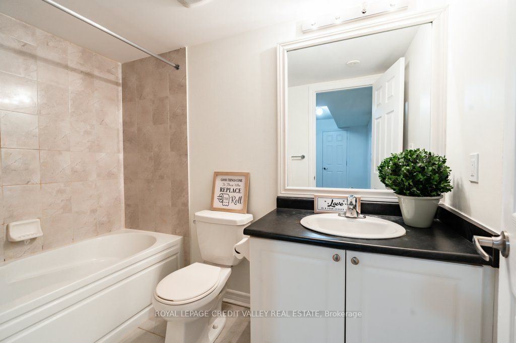200 Veterans Dr, #6