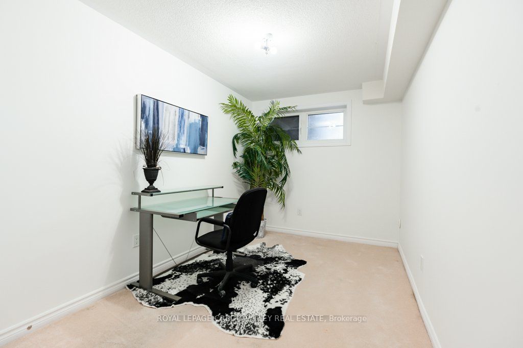 200 Veterans Dr, #6