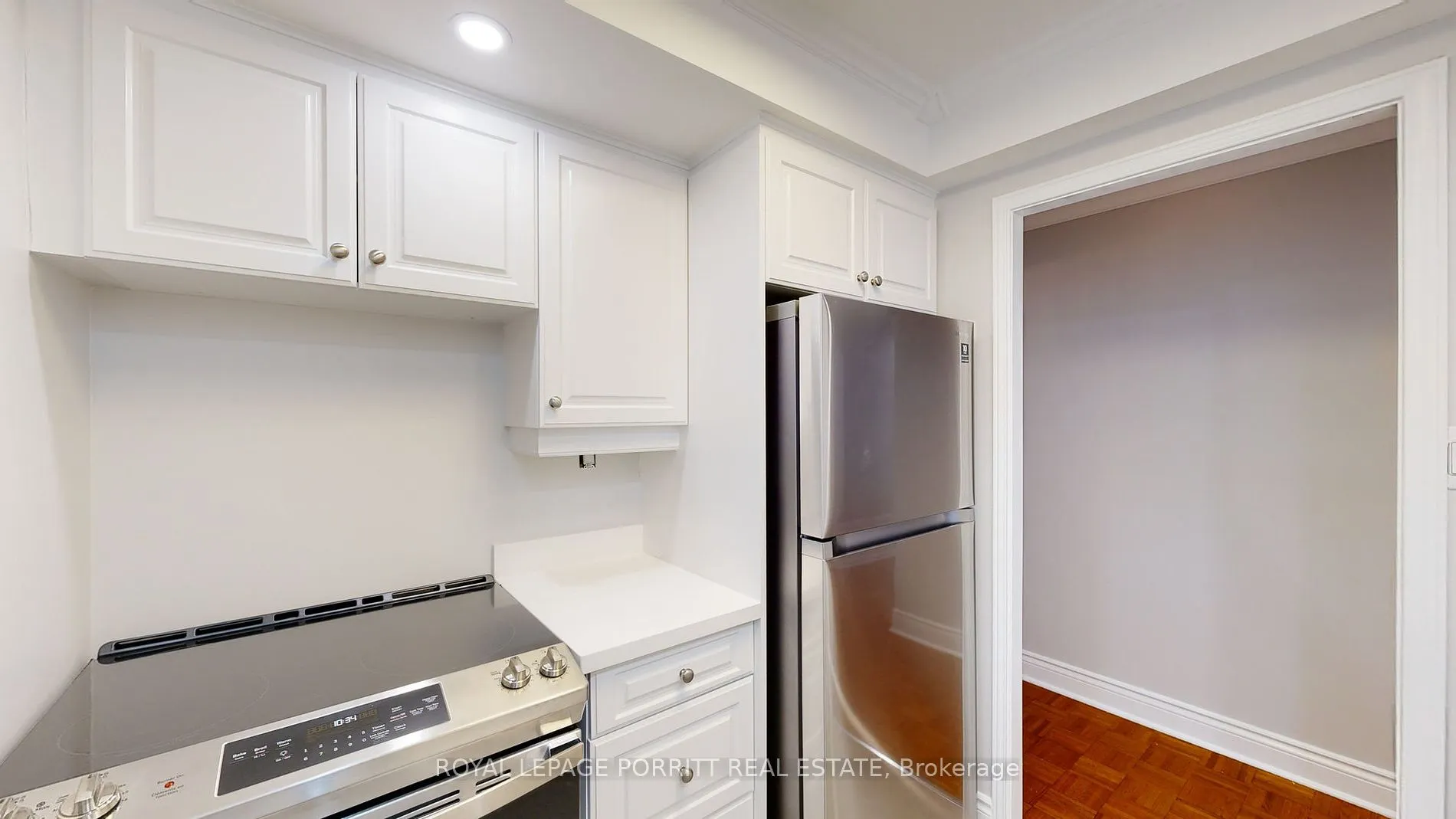 1535 Lakeshore Rd E, #1407