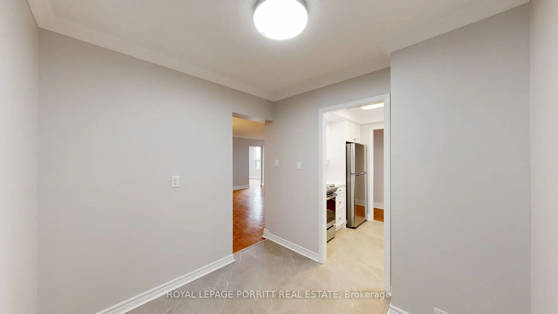 1535 Lakeshore Rd E, #1407