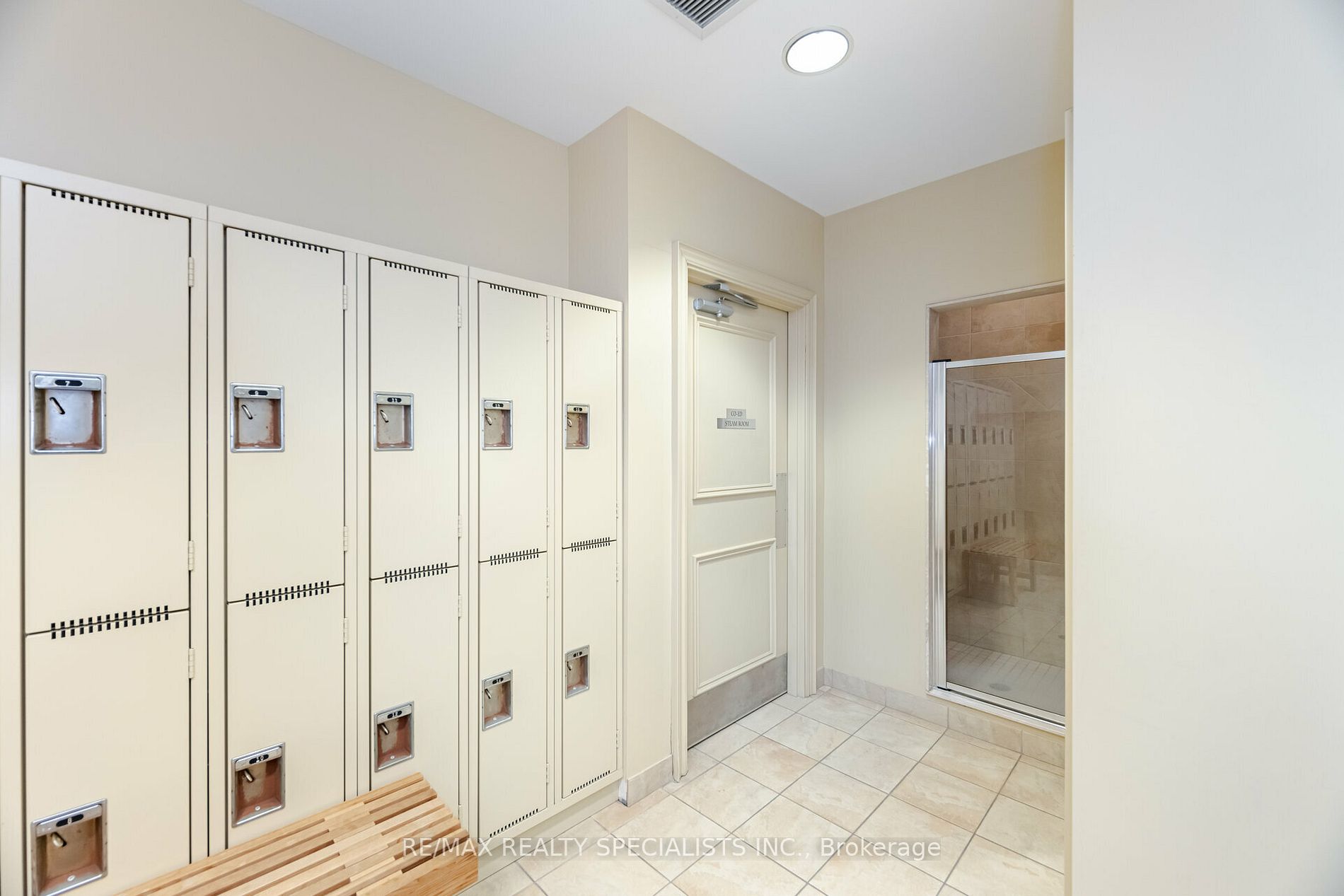 399 Elizabeth St, #210