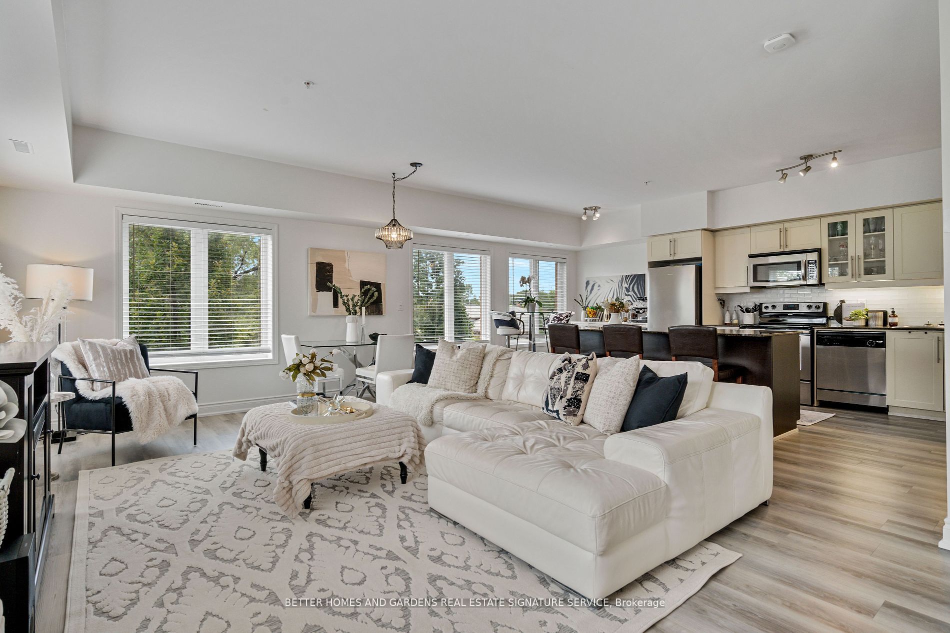 5 Richgrove Dr, #210