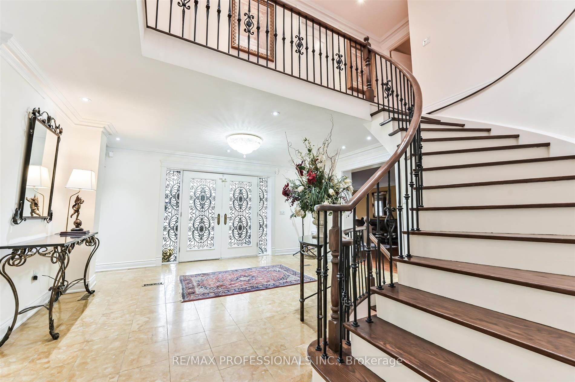 55 Pheasant Lane