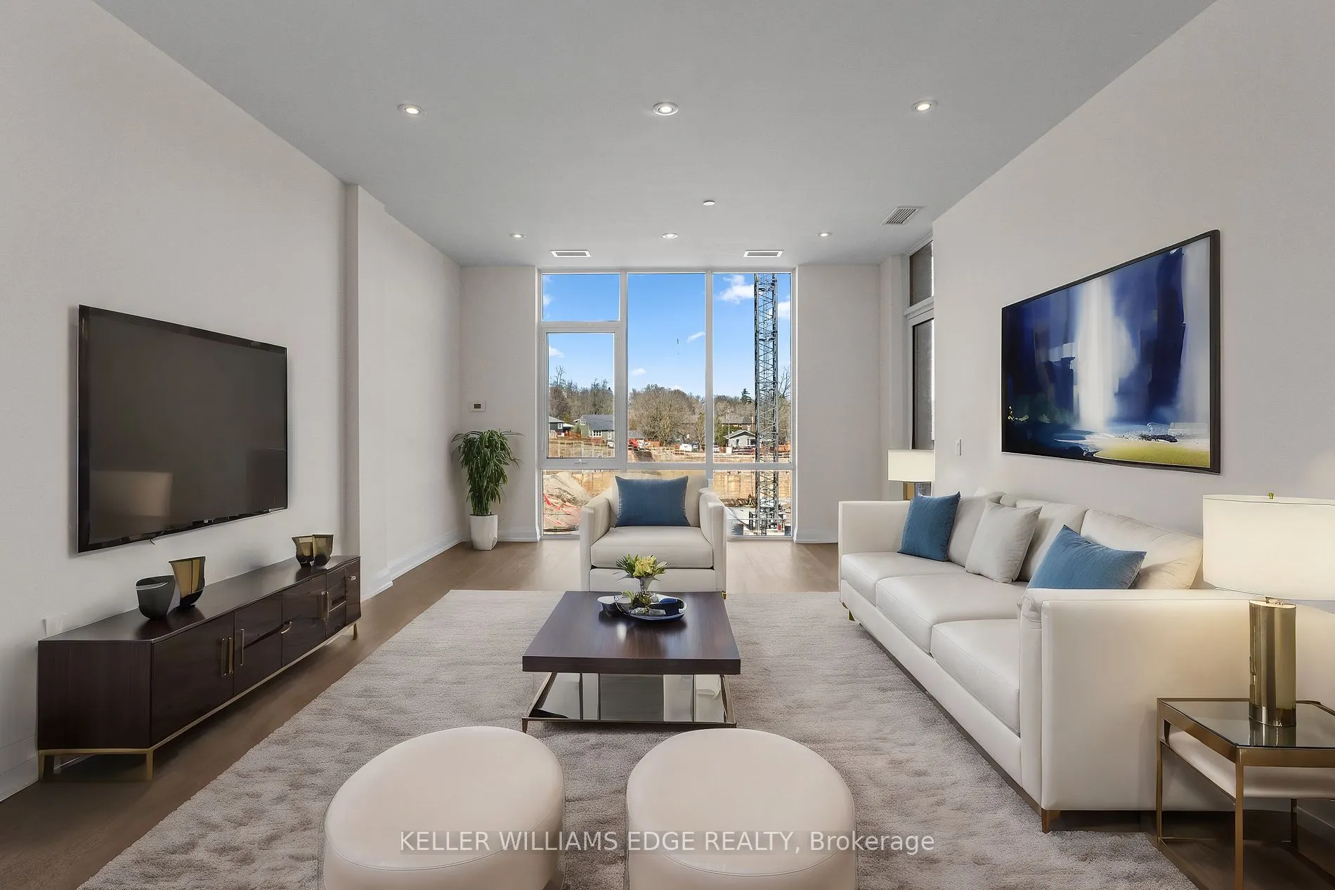 42 Mill St, #205