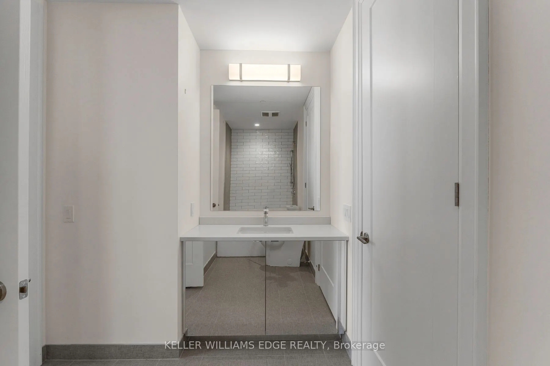42 Mill St, #205