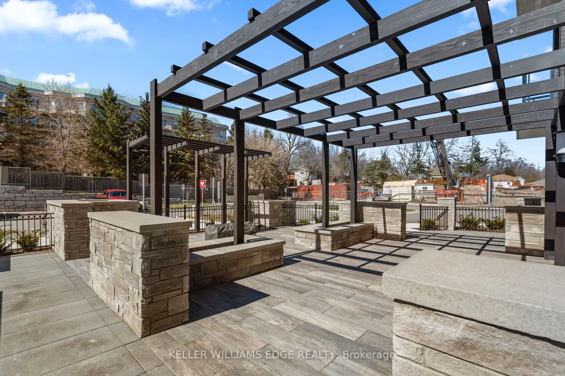 42 Mill St, #205