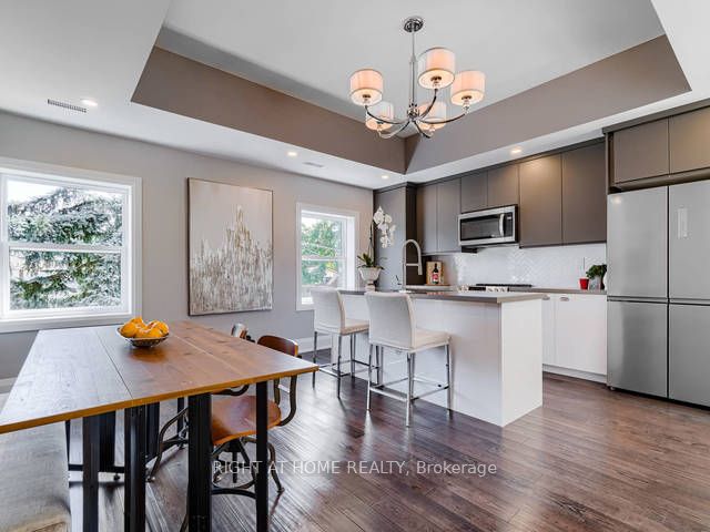 294 South Kingsway Ave, #3