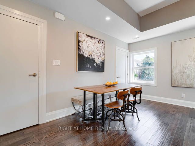 294 South Kingsway Ave, #3