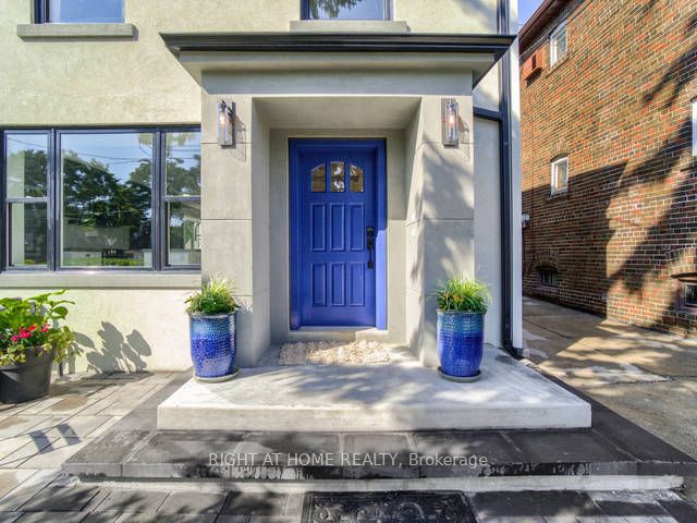 294 South Kingsway Ave, #3