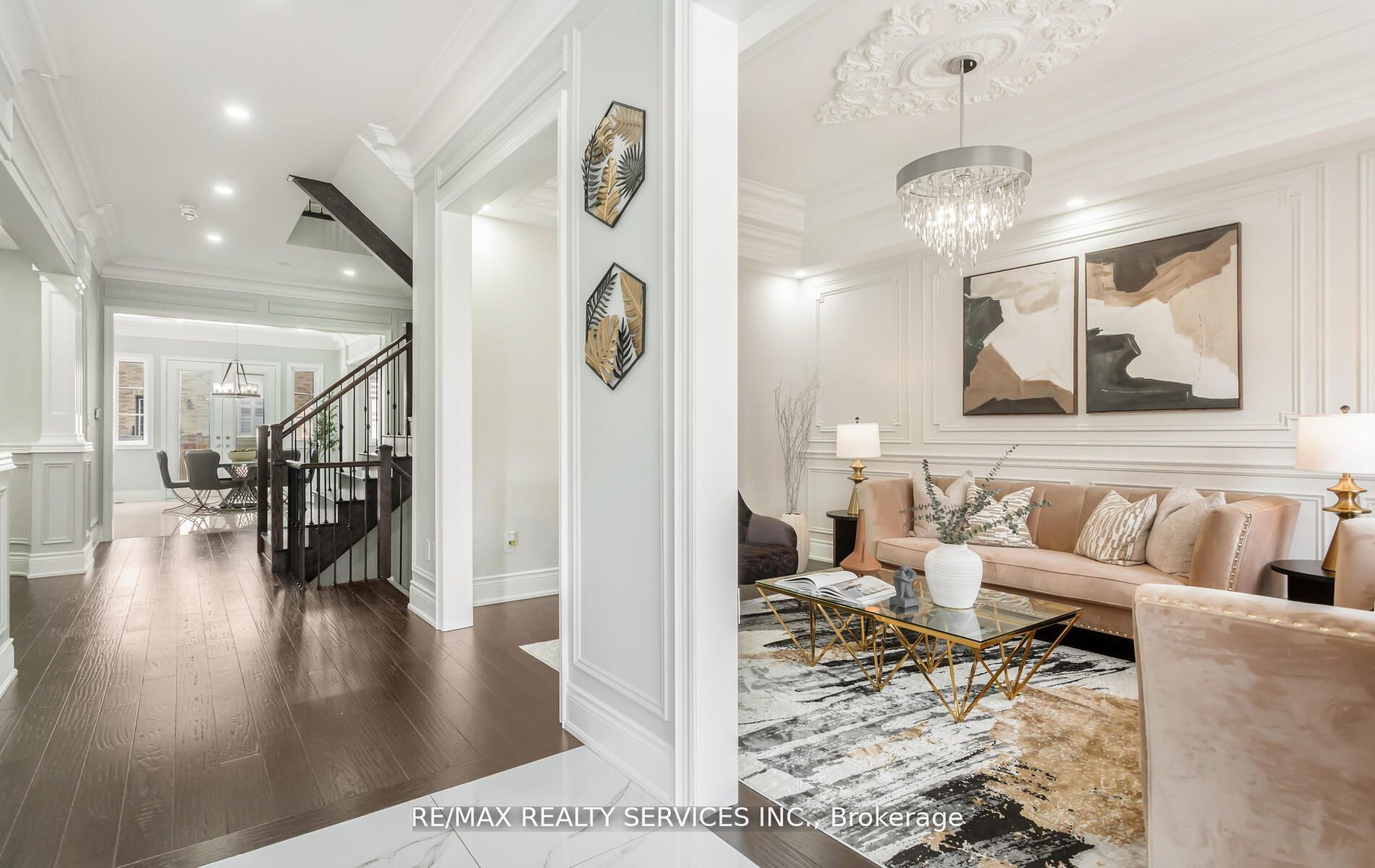 9 Bedouin Cres