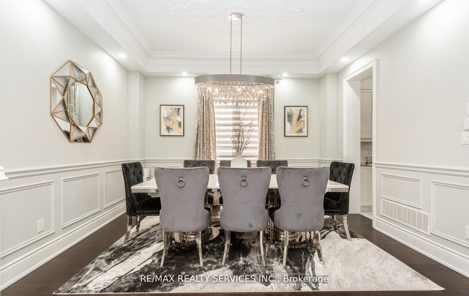 9 Bedouin Cres