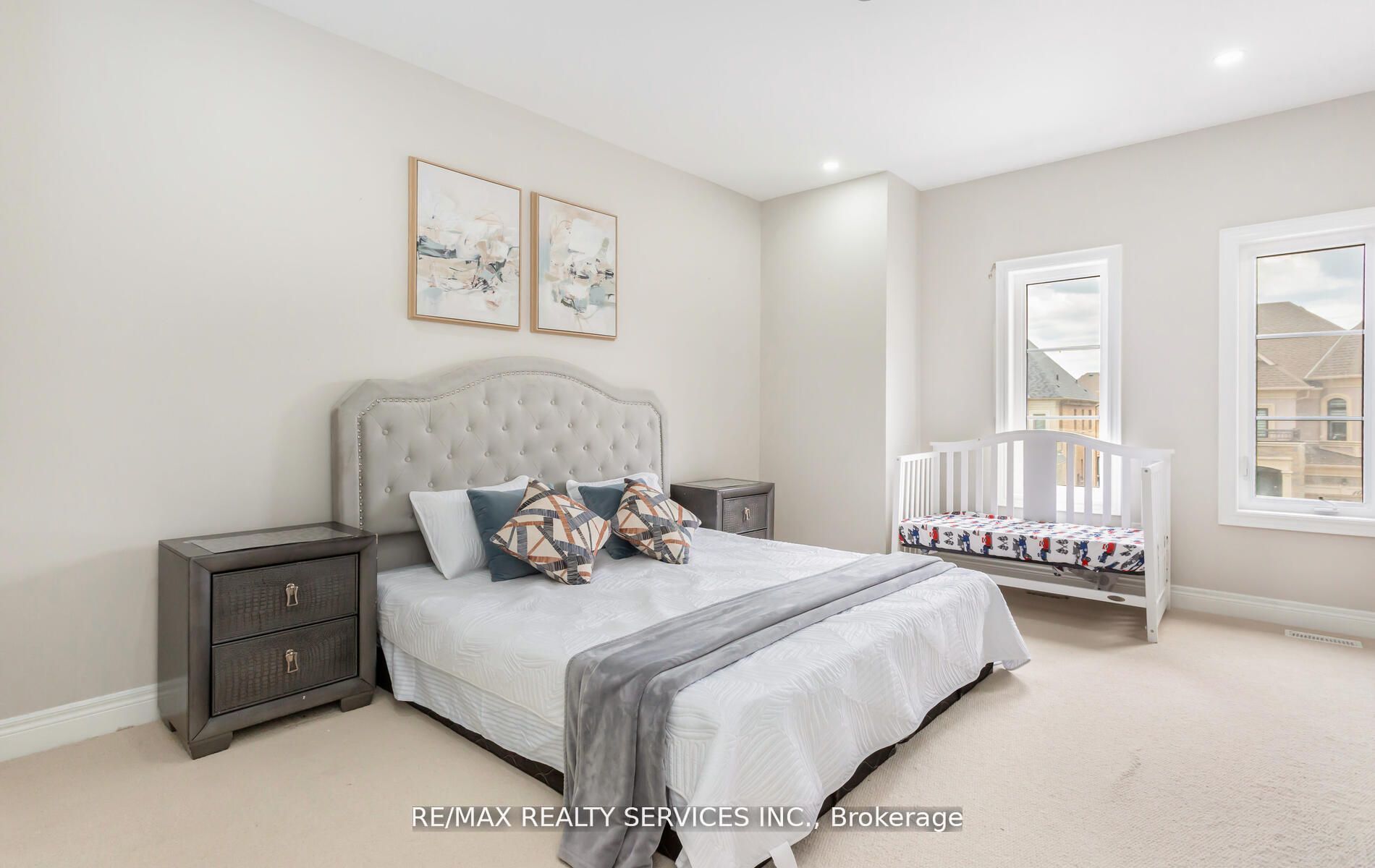 9 Bedouin Cres