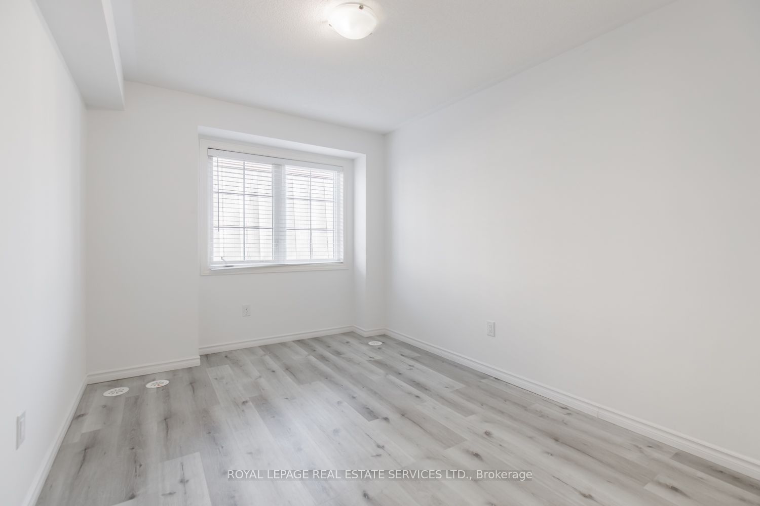 2420 Baronwood Dr, #42-02