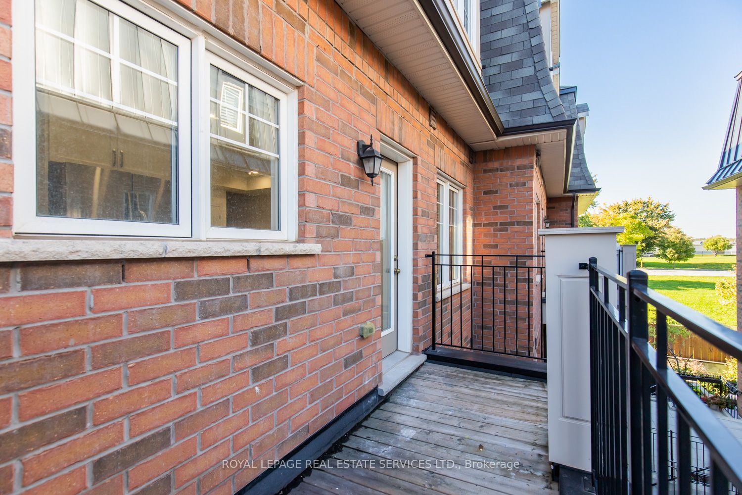 2420 Baronwood Dr, #42-02