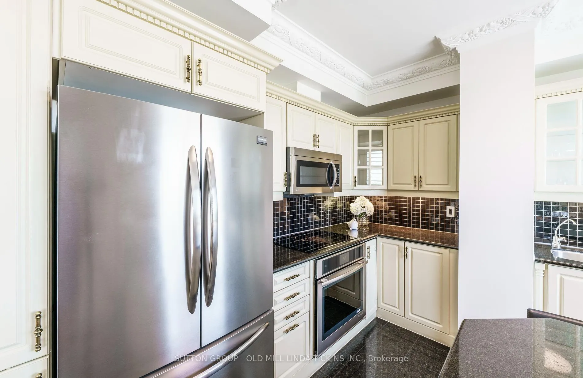 2111 Lake Shore Blvd W, #LPH08