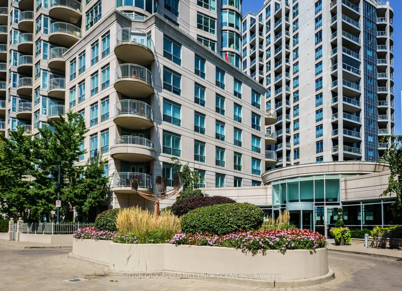 2111 Lake Shore Blvd W, #LPH08