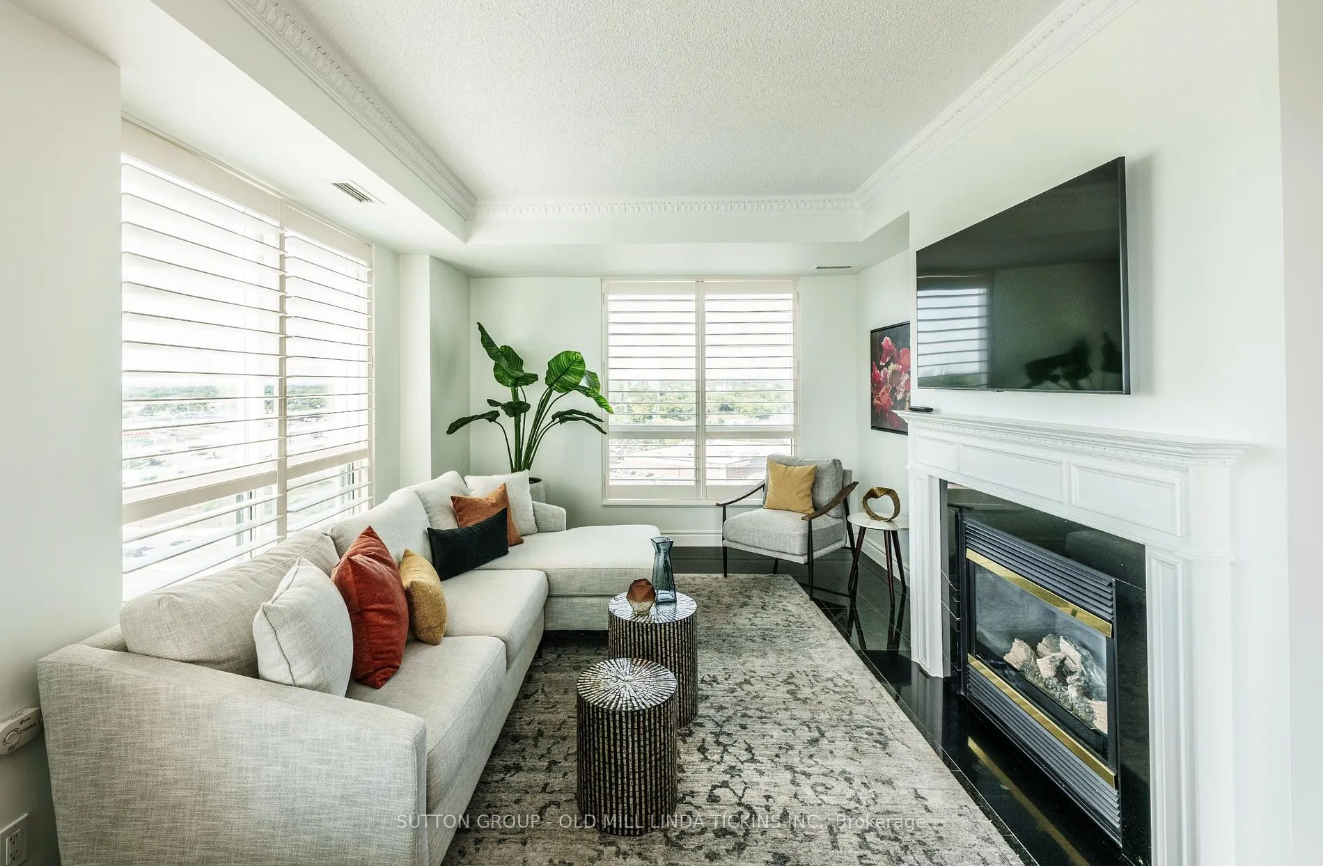 2111 Lake Shore Blvd W, #LPH08