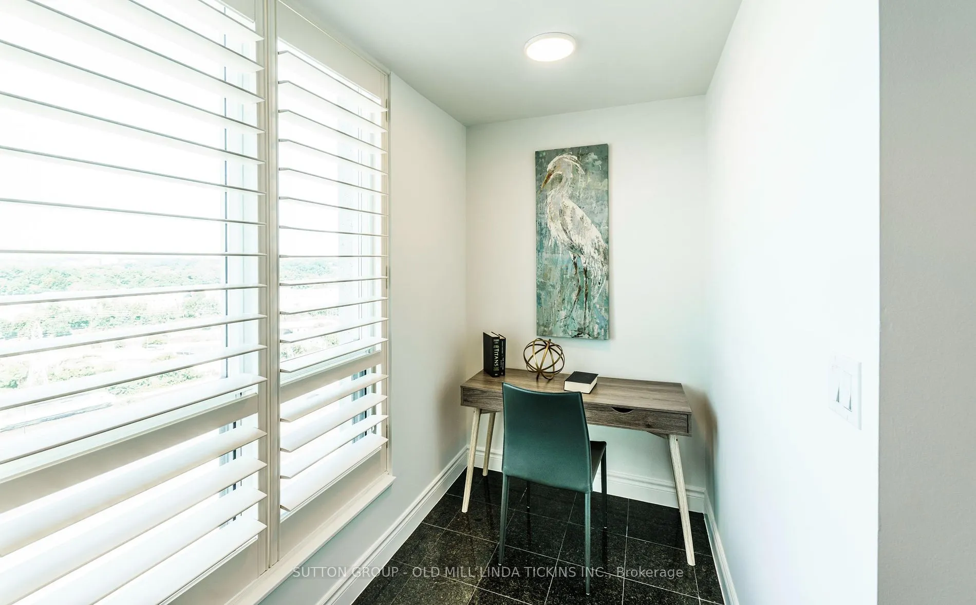 2111 Lake Shore Blvd W, #LPH08