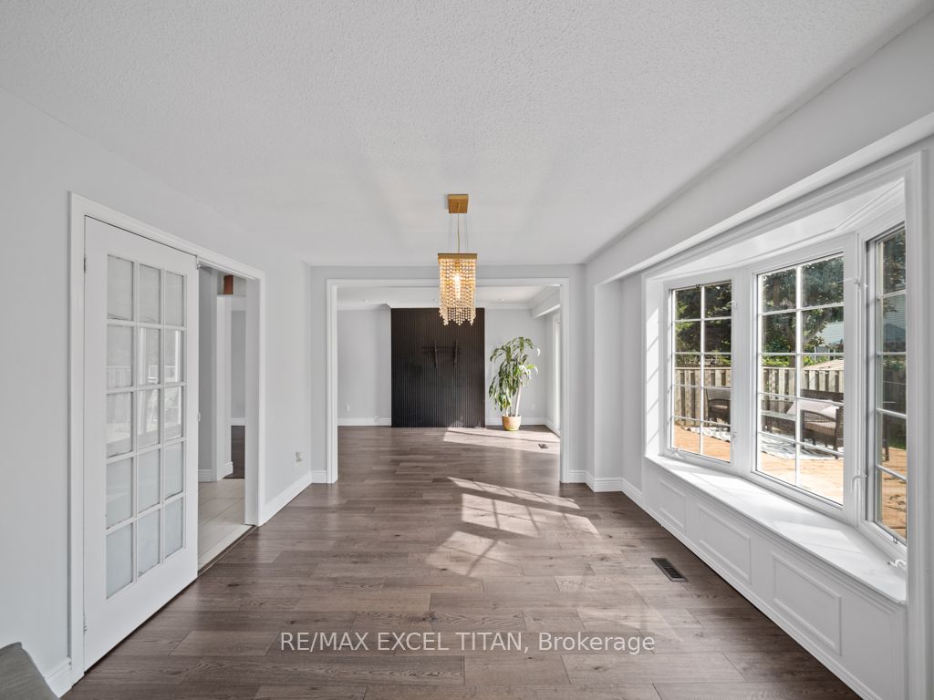 27 Macdougall Dr